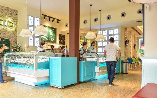 Desiderio Gelato & Caffe